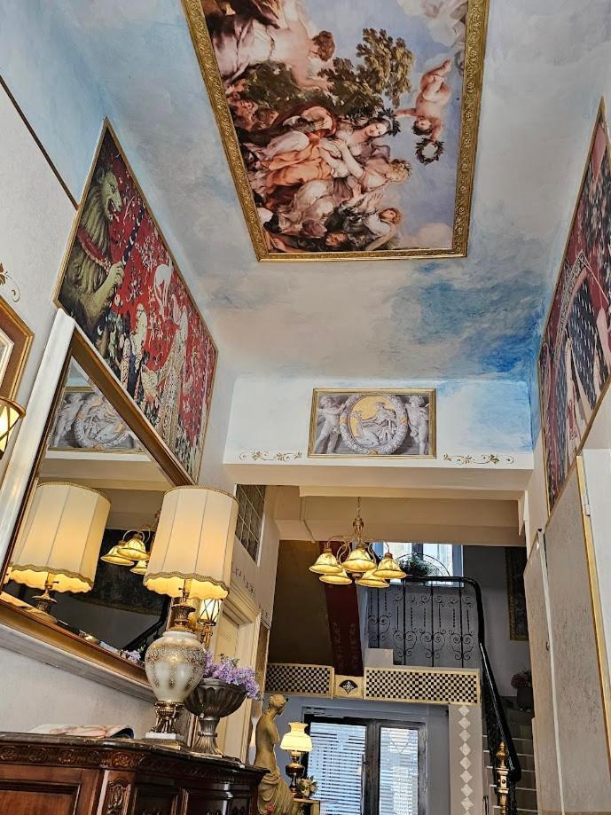 Vansvel Royal Boutique Apartment 2 Белград Экстерьер фото